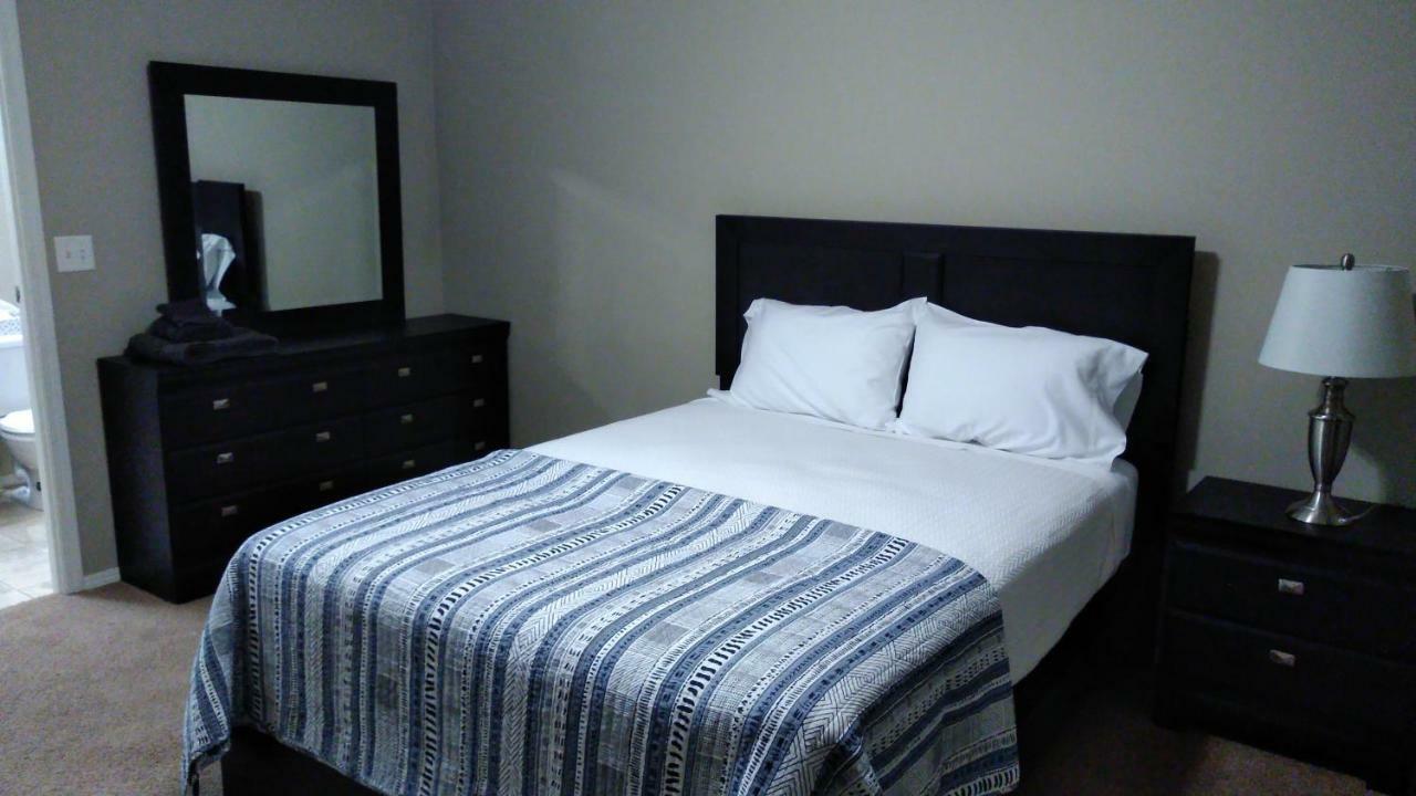 Campbell'S Accommodations Gull Lake Eksteriør bilde